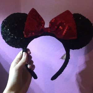 Sequin Minnie Mouse Ears✨❤️